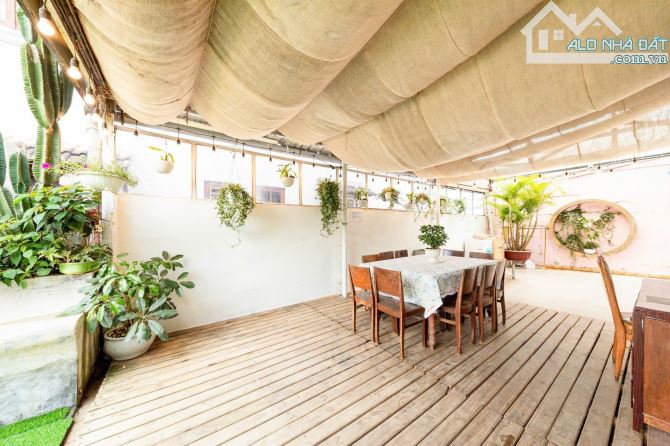 VILLA MẶT TIỀN VẠN HẠNH 378M2 2 TẦNG CÓ 7PN, SÂN VƯỜN RỘNG CÁCH CHỢ ĐÀ LẠT 7P ĐI XE 34 TỶ - 9