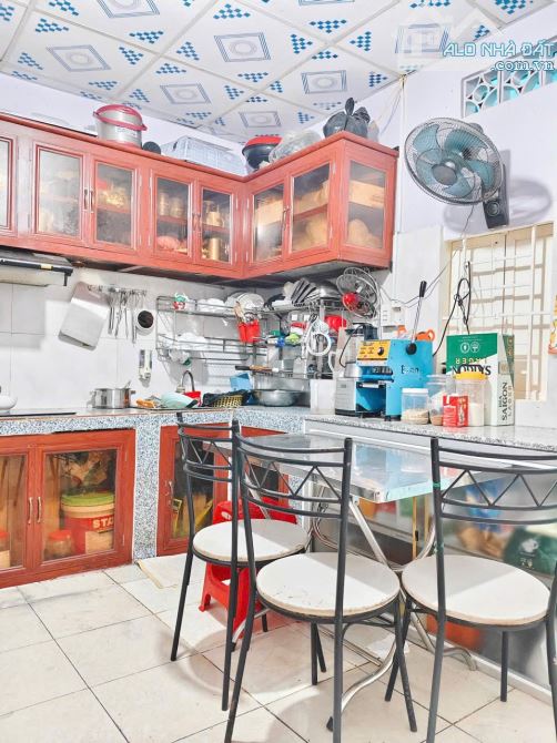 Nhà cấp 4 đường THẠNH LỘC 19, phường THẠNH LỘC, Quận 12 dt 63,4m2 (4mx16m) 💰3,65Tỷ - 9