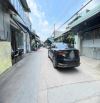Bán dãy trọ 100m2 5 phòng dòng tiền 120 triệu, Đường xe hơi, chỉ 2,99 tỷ