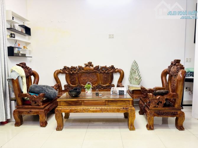Bán nhà Cẩm Lệ, 80m2,3 tầng, 4 ngủ, Ra đường Nguyễn Hữu Thọ, Đại học Ngoại Ngữ.