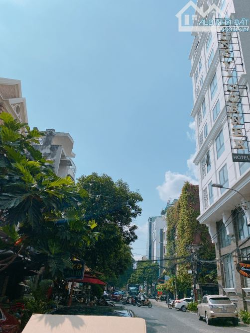 Hạ 1,5 tỷ! Bán nhà sát MT Hoà Hảo (DT: 4.5x15m, trệt 3 lầu đẹp) P.05 quận 10 - giá 11,3 tỷ
