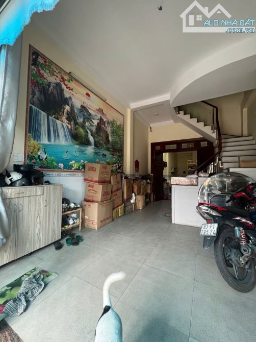 GIẢM 300TR| 70M²| 3 TẦNG | LINH XUÂN, Ô TÔ ĐỖ CỬA | CHỈ 6,5T.