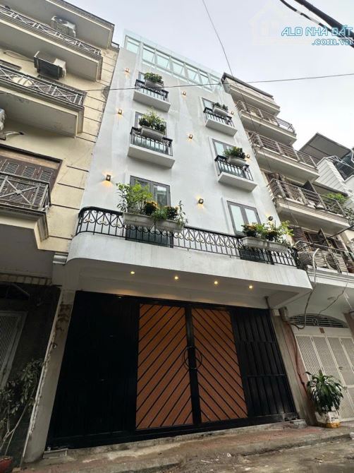 TRẦN QUÝ CÁP - ĐỐNG ĐA - DT 54M2 x 6T - MT 6,3M - 36,8 TỶ - KD TẠI NHÀ - NGÕ Ô TÔ TRÁNH