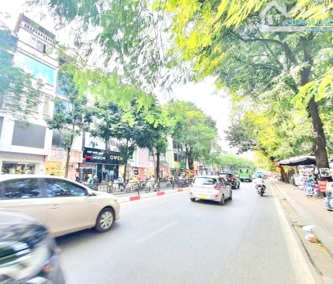 BÁN NHÀ MẶT PHỐ CHÙA BỘC  ĐỐNG ĐA 47.9M² 4T  VỈA HÈ KINH DOANH GIÁ TỐT 39.6 TỶ