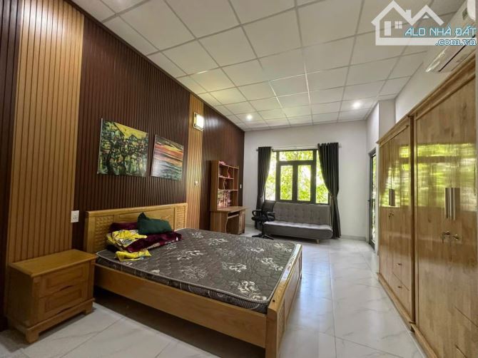 HÀNG HIẾM! BÁN NHÀ MẶT TIỀN MỸ ĐA ĐÔNG 8 – CÁCH BIỂN VÀI BƯỚC CHÂN –DÒNG TIỀN SẴN CÓ