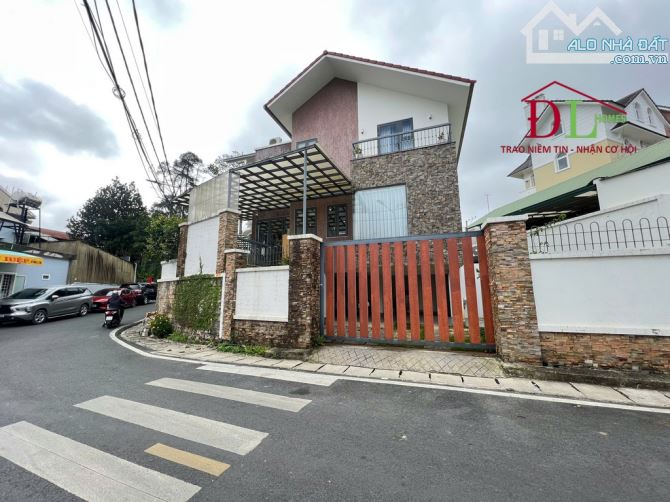 🏡 Bán biệt thự góc 3 mặt tiền đường Yết Kiêu, P6, Đà Lạt – Thích hợp gia đình nghỉ dưỡng
