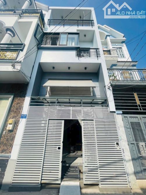 Nhà Phố 5 Tầng - Hẻm Xe Hơi - Cạnh Quận 7 - 4X14 - Nhỉnh 5 Tỷ