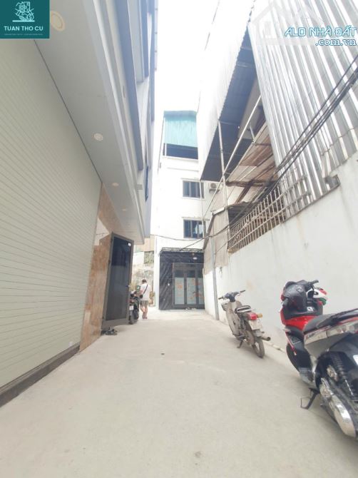 BÁN NHÀ HƯNG PHÚC TAM TRINH – 32M² – 5 TẦNG MỚI – GẦN HỒ YÊN SỞ – FULL TIỆN ÍCH – 6.x TỶ