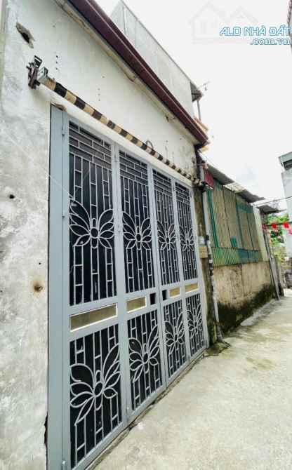 BÁN ĐẤT TẶNG NHÀ - AN DƯƠNG VƯƠNG - 41M2, NHÀ C4, MT 3,5M - 6 TỶ