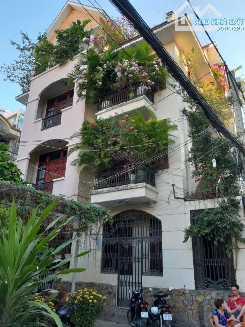 🏡 Biệt thự mini ngay ngã 6 Dân Chủ – trung tâm Quận 3, GIÁ 29,9 TỶ TL