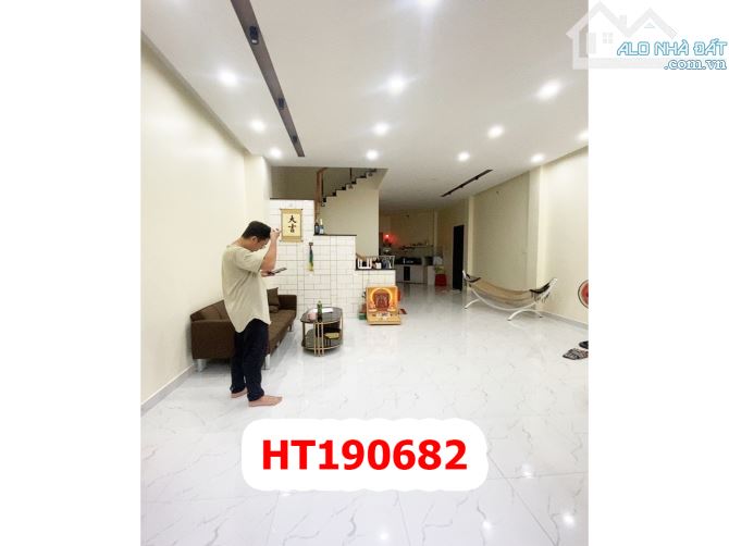 BÁN NHÀ GÓC 3 MẶT TIỀN Bình Trị Đông – 5 x 15M - 6,6 Tỷ