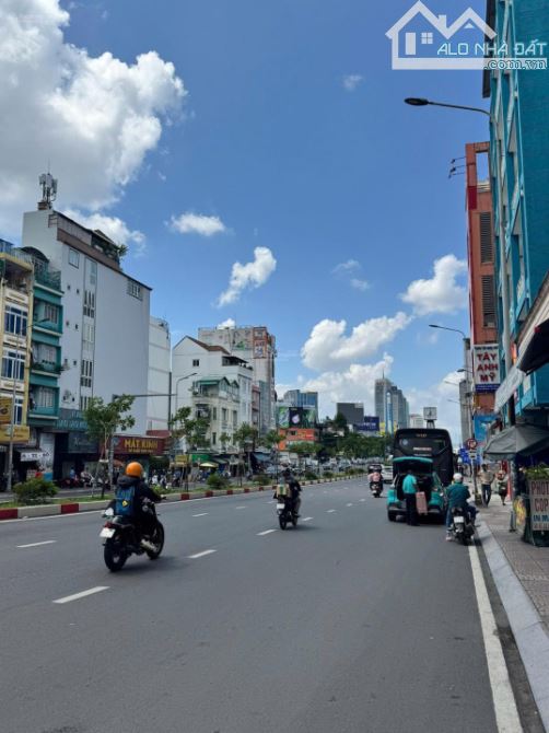 Hiếm Bán đất MT đường Nam Kì, PVTS, Q3, DT: 6x16,5, nở hậu, CN: 100m, Giá 64 tỷ TL