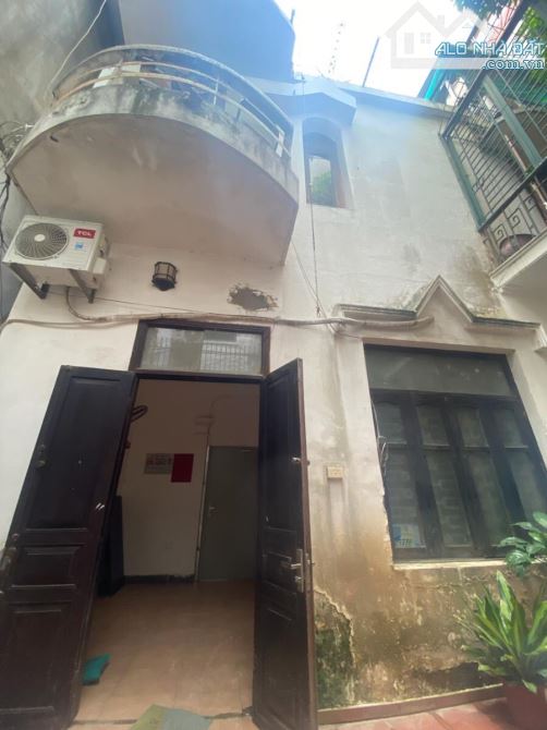 Bán nhà phố Tạ Quang Bửu, Hai Bà Trưng 73m, 3 tầng, mt 5.2m .Giá: 14.6 tỷ