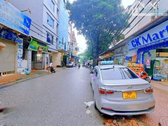 Bán nhà vỉa hè OTO TRÁNH thang máy kinh doanh Lê Quang Đạo dt 76 7t