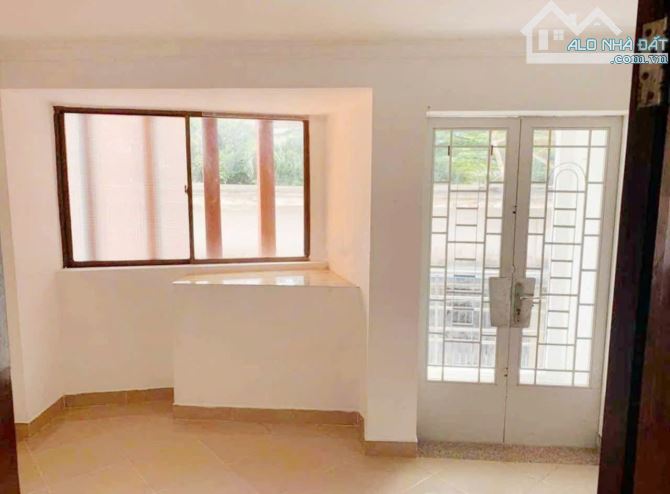 Nhà Mới, 3 Lầu, 3PN, Hẻm Xe Hơi Nơ Trang Long – Thuê Ngay! vì rẻ 15,5