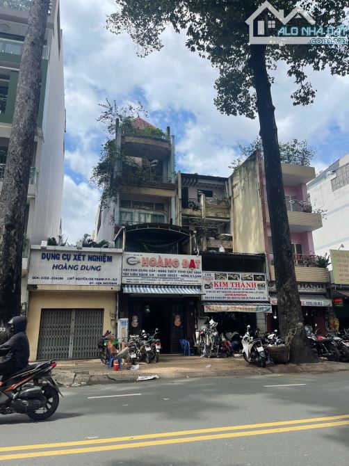 Bán nhanh Mặt Tiền số 135 Nguyễn Chí Thanh , Quận 5 ( 4x 22m) Giá: 26 Tỷ.