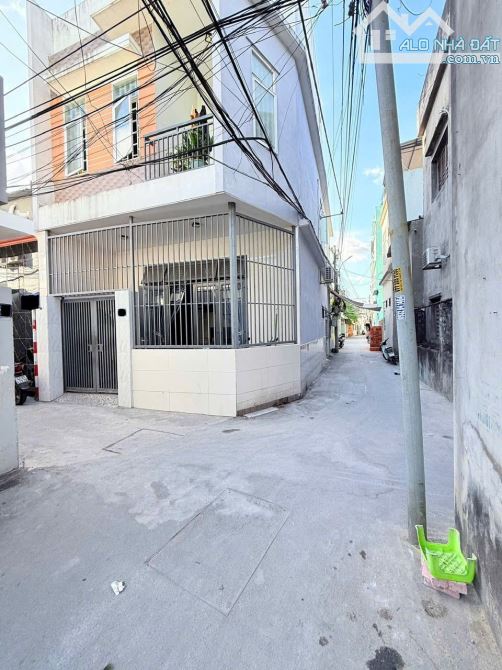 Nhà 462 Nguyễn Phước Nguyên. Dt đất 81m ngang 5,5m đường ô tô