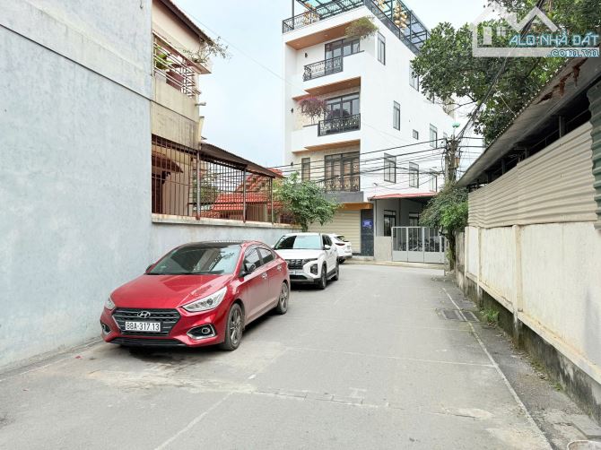 BÁN GẤP 🔥LÔ ĐẤT TDP ĐÔN HẬU-KHAI QUANG-VĨNH YÊN DT88.5M MT5M Ô TÔ ĐỖ CỬA 2.48 TỶ SỔ ĐỎ CC