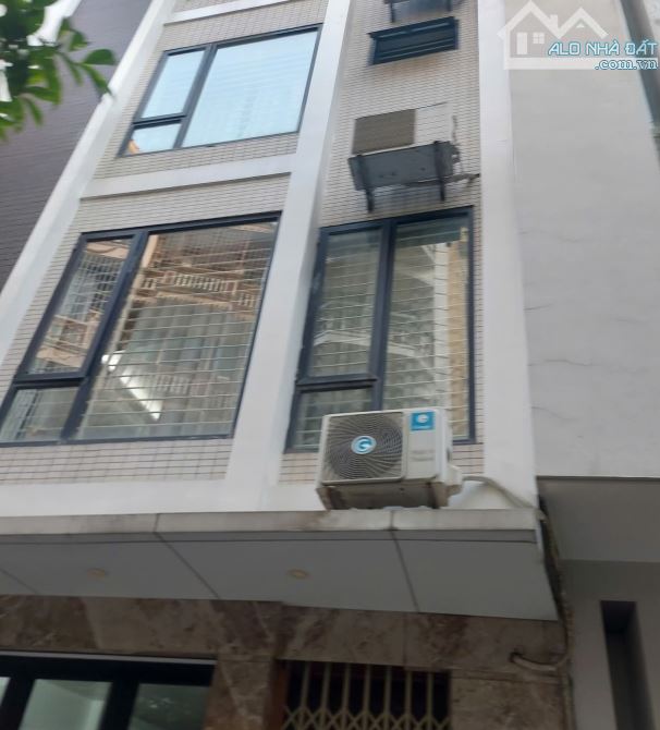 BÁN NHÀ LÔ GÓC - 3 MẶT THOÁNG - PHỐ LINH LANG - Q. BA ĐÌNH - KINH DOANH - TIỆN ÍCH ĐỈNH -