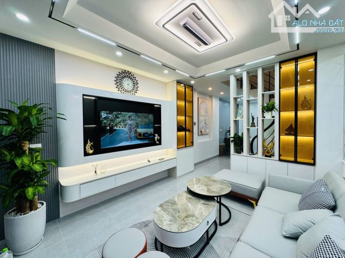 BÁN NHÀ RIÊNG THANH XUÂN, BA GÁC TRÁNH, 50M RA ÔTÔ, FULL NỘI THẤT, 35M2x5T, GIÁ 7,7 TỶ