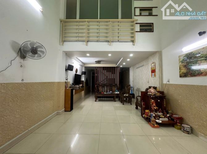 Bán nhà HXH Đồng Đen - DT 4.5 x 17 - KC 4 Tầng - thông Bàu Cát - giá 12.9 tỷ TL
