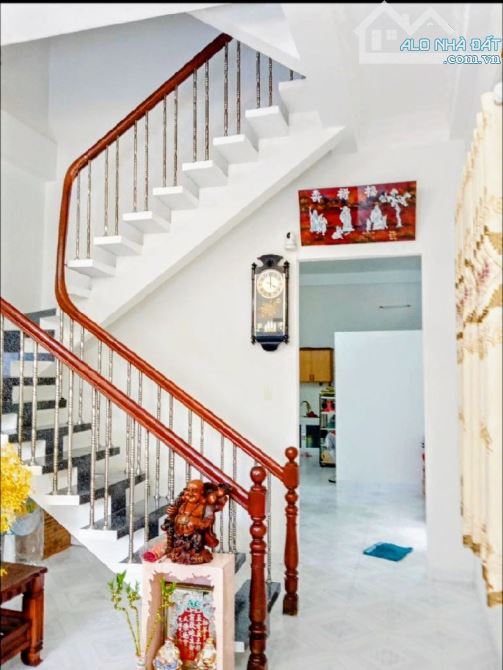 NHÀ QUÁ CỦ KỶ!CHỦ BÁN GIÁ SỈ ĐỂ ĐI VỀ MỸ Ngang HIẾM 5,2mX25m Dương Bá Trạc Q8 nhỉnh 15 tỷ