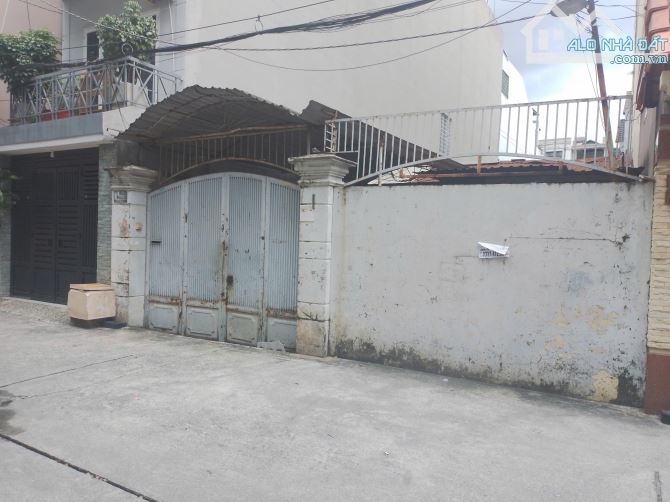 Ngộp bank bán gấp nhà cấp 4, hẽm ô tô, 8x31m Bạch Bằng P.2 Tân Bình, Chỉ 24 tỷ ngay ngã tư
