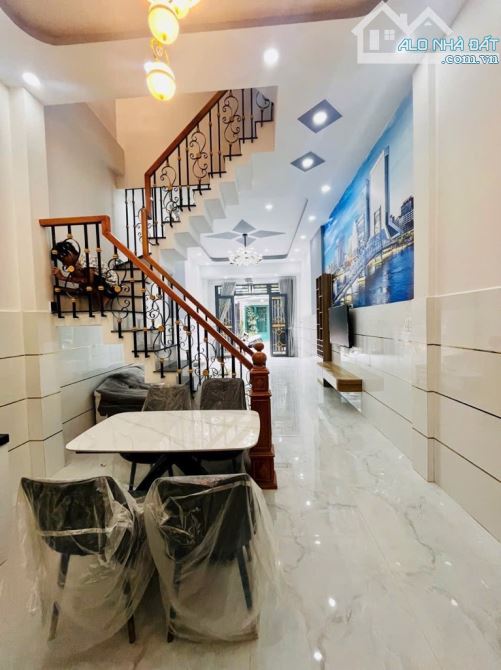 HXH 8M SÁT MT HƯƠNG LỘ 2 - NHÀ MỚI VÀO Ở NGAY - 46m2 MÀ GIÁ CHỈ : 5 TỶ 7