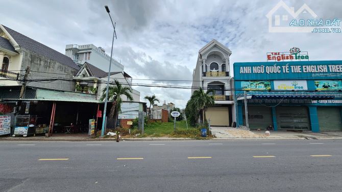 Bán đất 10.4x58.8m, mặt tiền Lê Hồng Phong kế Ngã Tư Chiêu Liêu