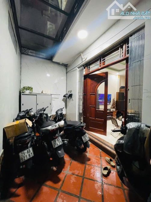 Bán nhà phố Kim Hoa – DT 45m MT 4,6m 5 tầng Chỉ 9,95 tỷ