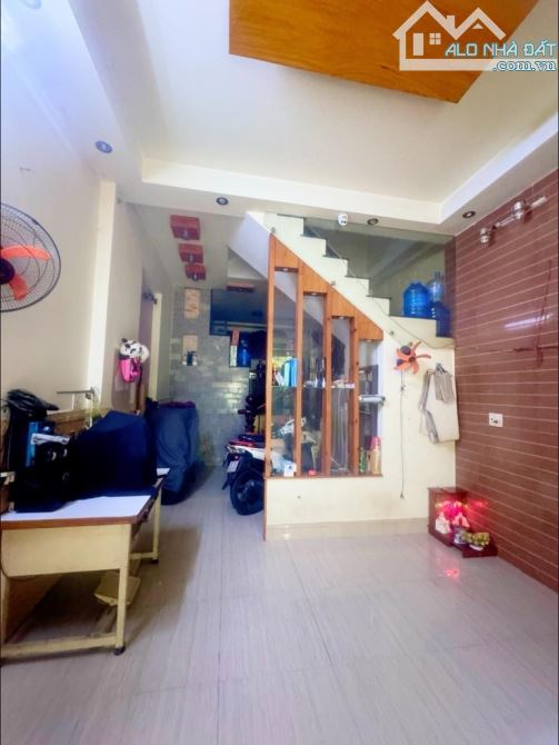KHU VIP PHÚ THỌ HOÀ – NHÀ 4 TẦNG KIÊN CỐ – NGANG LỚN NỞ HẬU –NGAY CHỢ VẢI PHÚ THỌ HÒA
