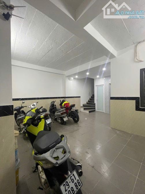 TÒA CHDV Nguyễn Trãi - Thanh Xuân 56m2, 7 tầng, 11 PHÒNG RỘNG, DT 60TR/TH, GIÁ 14 TỶ