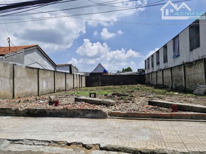 BÁN ĐẤT ĐÔ THỊ TRUNG TÂM THỊ TRẤN CẦN GIUỘC – GIÁ CỰC TỐT – VỊ TRÍ ĐẮC ĐỊA