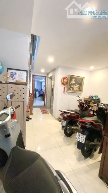 🏡HẺM XE HƠI VÀO TẬN NHÀ💥SỔ NỞ HẬU💥100M2- PHAN VĂN HÂN💥CÓ THANG MÁY💥16.xTỷ TL.