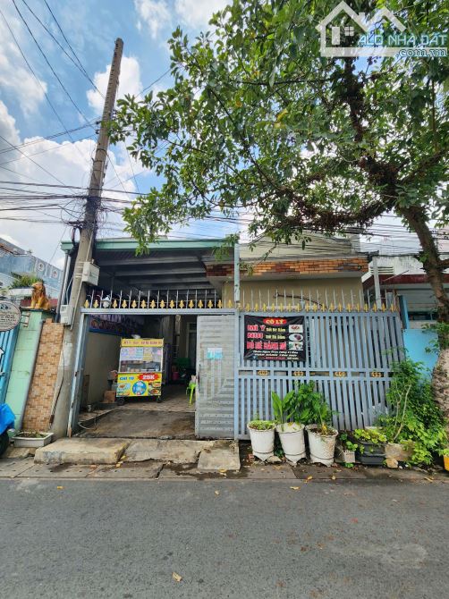 Bán nhà cấp 4 (7.2x22.5m), hẻm ĐT.743A p. Bình An gần làng đại học
