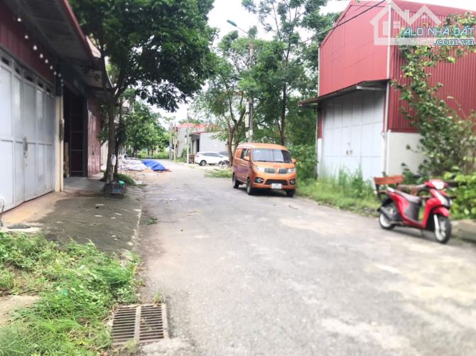 BÁN NHÀ C4 ĐẤU GIÁ ĐÔNG MỸ-THANH TRÌ-LÔ 79 M² P. LÔ-VỈA HÈ-ÔTÔ TRÁNH – KINH DOANH 10.6 TỶ