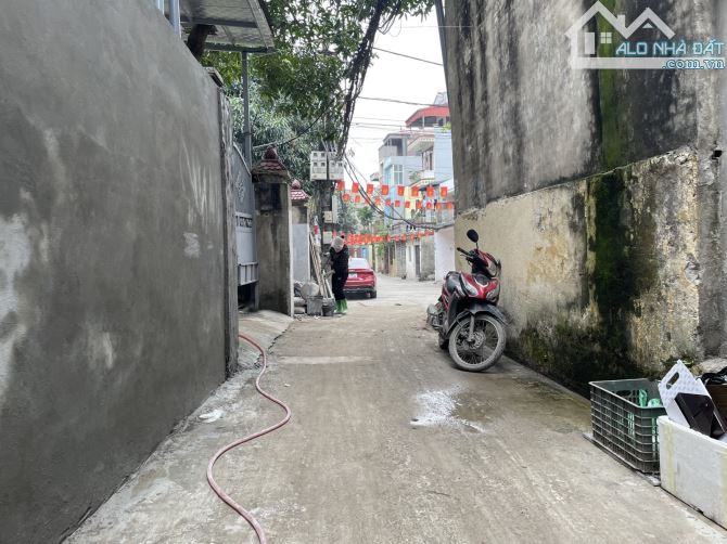 NHÀ NHỎ TIỀN , NGUYỄN KHOÁI , 31M² X 5T MỚI TINH , 3 GÁC ĐỖ CỬA , 10M RA PHỐ , 6,1 TỶ