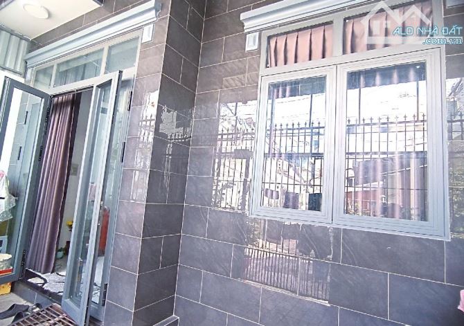 Nhà 1sẹc Đ. Nguyễn Duy Trinh Quận 2, gần Global City, Dt 73,5 m2 _2 tầng BTCT, chỉ 6,2 tỷ