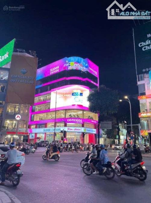 Nhà góc đẹp mặt tiền 7A đường Thành Thái DT: 5.6x 13m , 4 lầu thang máy giá 18