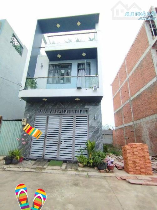 BÁN NHÀ THẠNH XUÂN 25 ( TX25) - 80M2 - HẺM 7M - KHU PHÂN LÔ NHÀ PHỐ