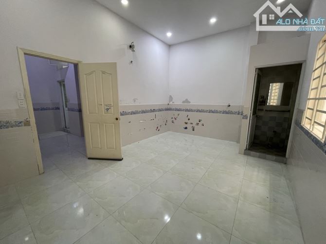 Nhà Q11 Nở Hậu Tài Lộc - Hoàn Công Đủ - Ngang Lớn Hơn 4,5m - DTSD Hơn 135m2 - 7,39Tỷ TL