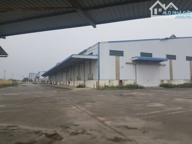 Bán 2ha đất công nghiệp mặt QL39A Yên Mỹ, Hưng Yên. Sẵn 9000m2 nhà xưởng
