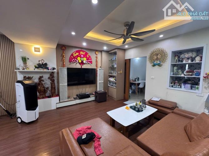Bán căn chung cư  HUD3 Tower Tô Hiệu - Hà Đông - 127m2 - 3 PN - Giá 7,8 tỷ