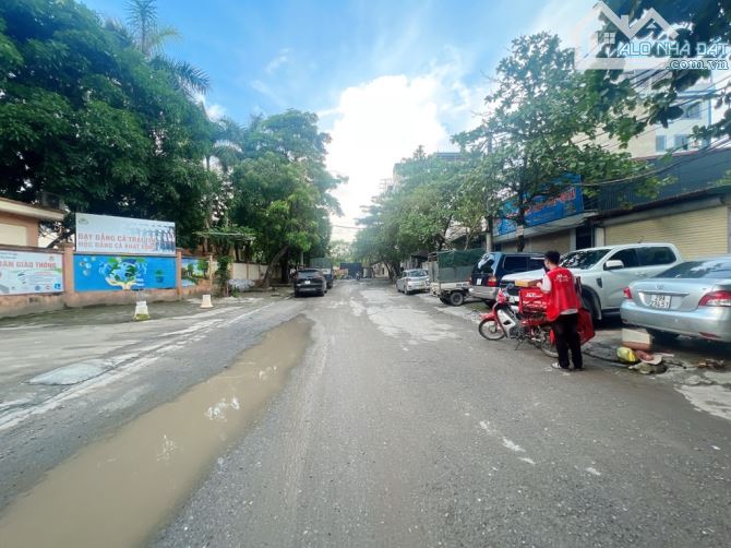 Mảnh đất vàng Ngọc Trục, Đại Mỗ 167m x MT 12m, ô tô, Kd, 2 thoáng, gần phố 19.5 tỷ