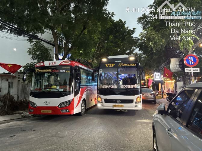 LÔ ĐẤT 2MT BÀ HUYỆN THANH QUAN- VỊ TRÍ XÂY CĂN HỘ ĐẸP- DT 121 M2 - HƠN 8 TỶ