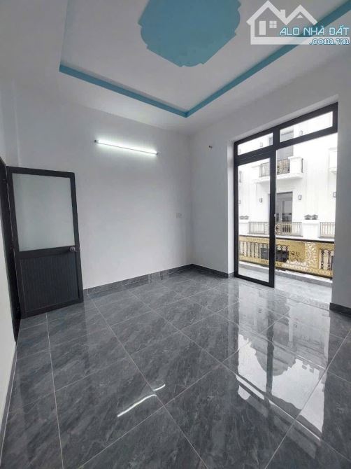 Nhà 2 Lầu 4 x 12m, Ngay Ngã Ba Tân Kim 4 Phòng Ngủ. Sổ Hồng Riêng Giá Rẻ - 10