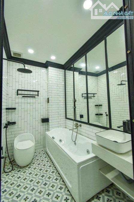 Bán Gấp Lô Góc Gò Vấp - 90M2 X 5 Tầng Thang Máy - HXH Thông Lê Đức Thọ Gò Vấp - 10