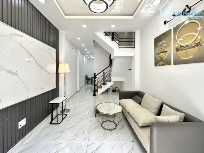 Bán nhà đường 3/2 Q11, 4x12m, 5 tầng, HXH thông, sổ A4, có thể cho người NN thuê - 8.4tỷ - 1