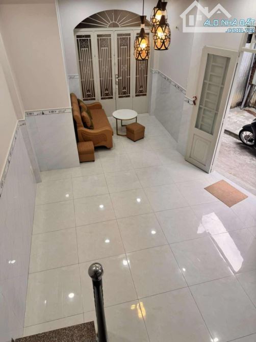 Bán nhà 2 sẹc Bùi Đình Túy 25m2 hẻm 2,5m – Giá 3,6 Tỷ tl. - 1