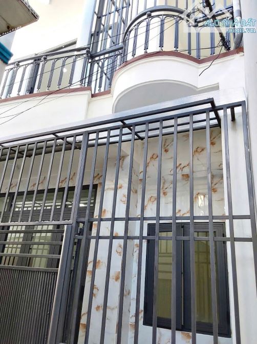 Bán nhà 2 tầng hẻm Phan Đình Giót TTTP Nha trang giá chỉ 2 tỉ 8 - 1
